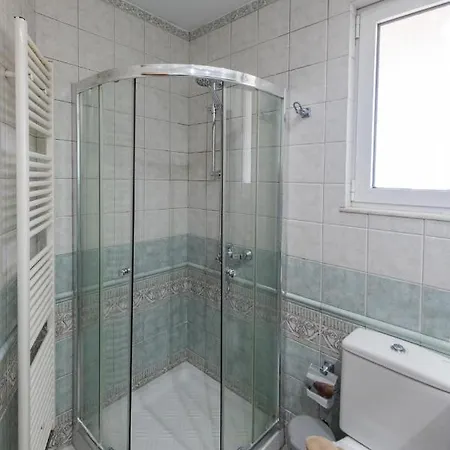 Luxury Barbara Rhodes * אפאנטו