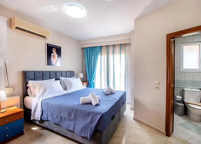 Luxury Barbara Rhodes *