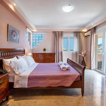 Luxury Barbara Rhodes